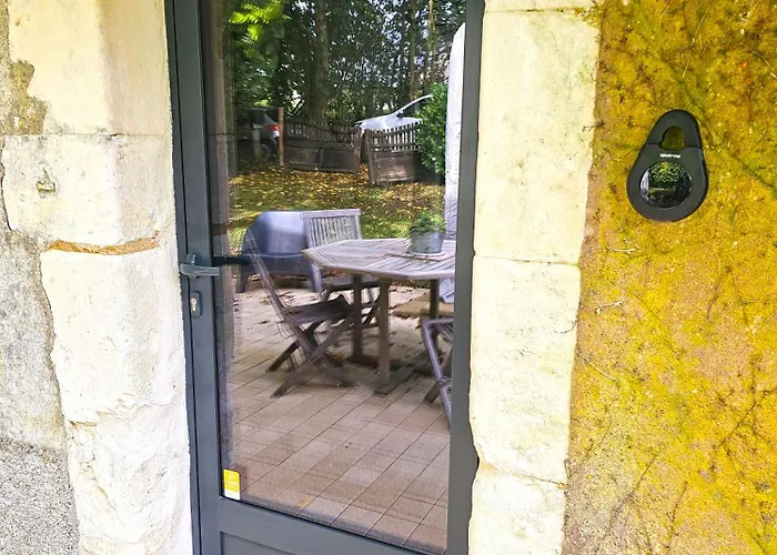 La Crocherie : Des Elfes - Free Wifi & Smart Tv Semesterbostad Beaumont-Pied-de-Boeuf (Sarthe)