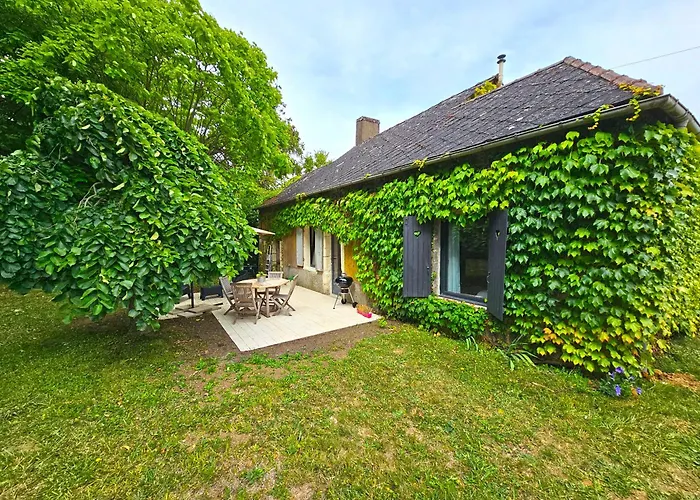 La Crocherie : Des Elfes - Free Wifi & Smart Tv