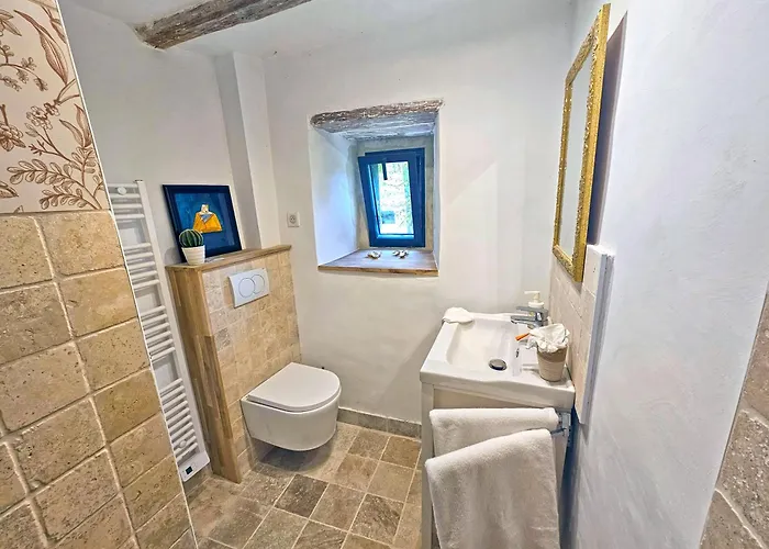 La Crocherie : Des Elfes - Free Wifi & Smart Tv Semesterbostad Beaumont-Pied-de-Boeuf (Sarthe)